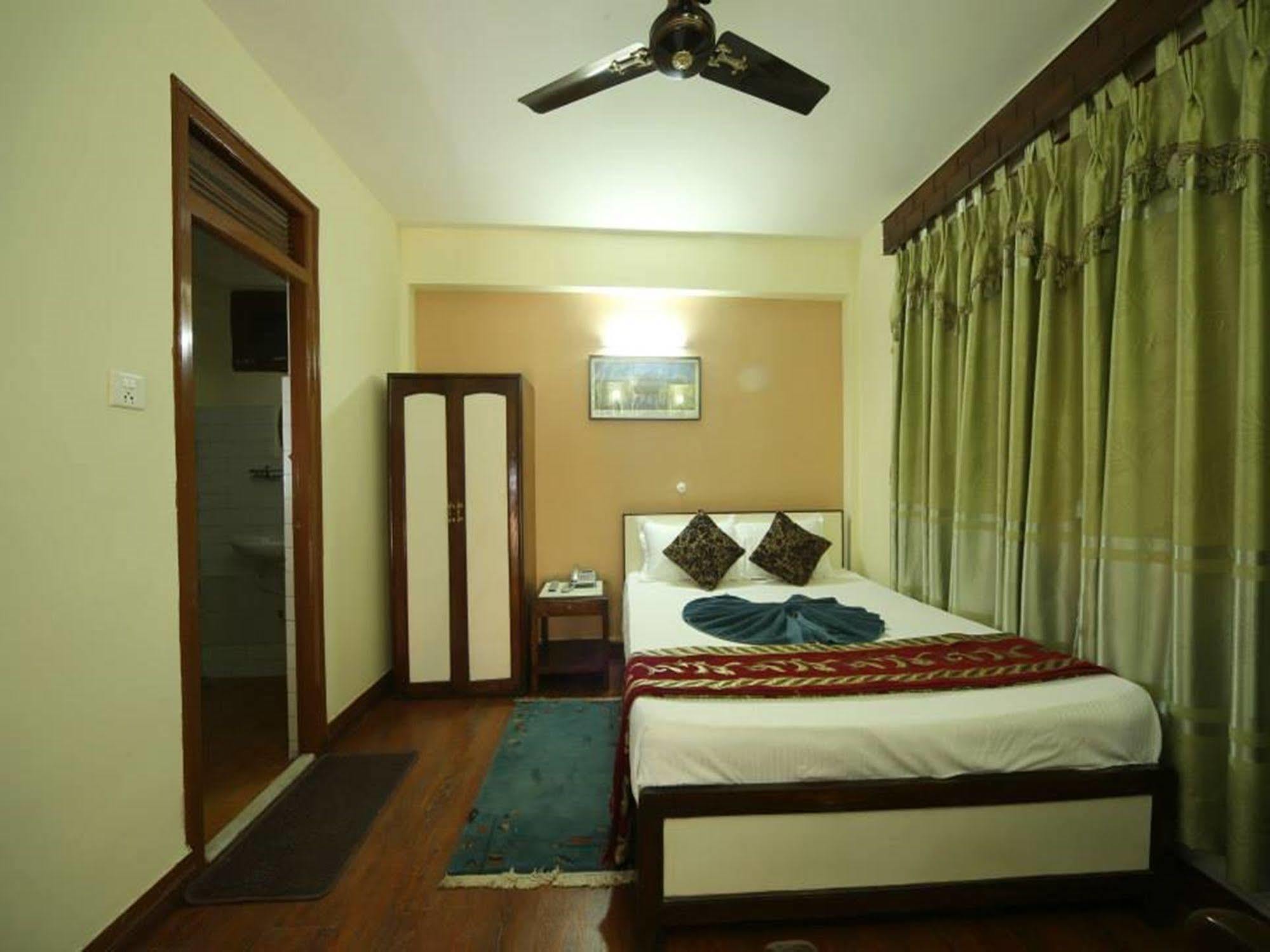 קטמנדו Hotel Pleasure Home מראה חיצוני תמונה